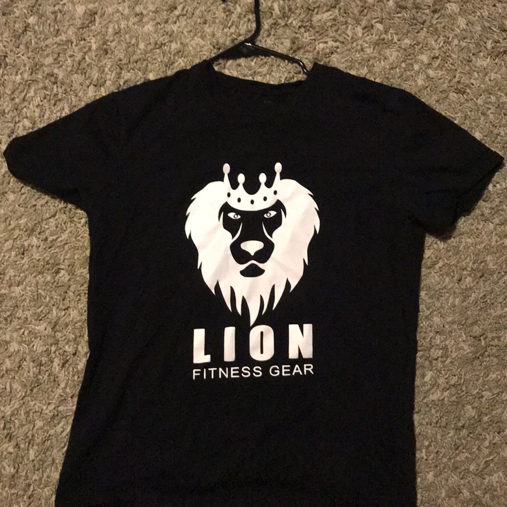 Men’s Lion Fitness Premium T-Shirt